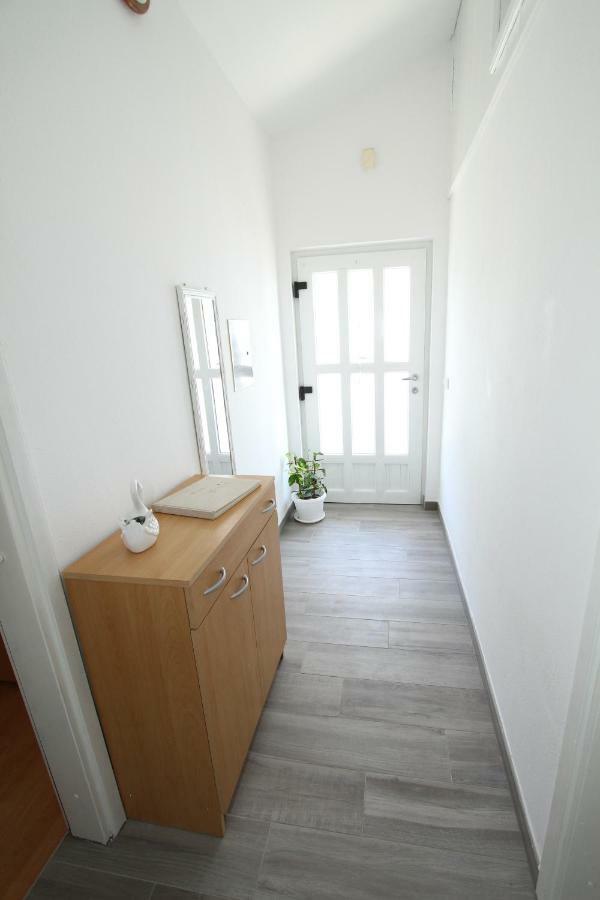 Appartement Kuca-Eldic à Rogoznica  Extérieur photo