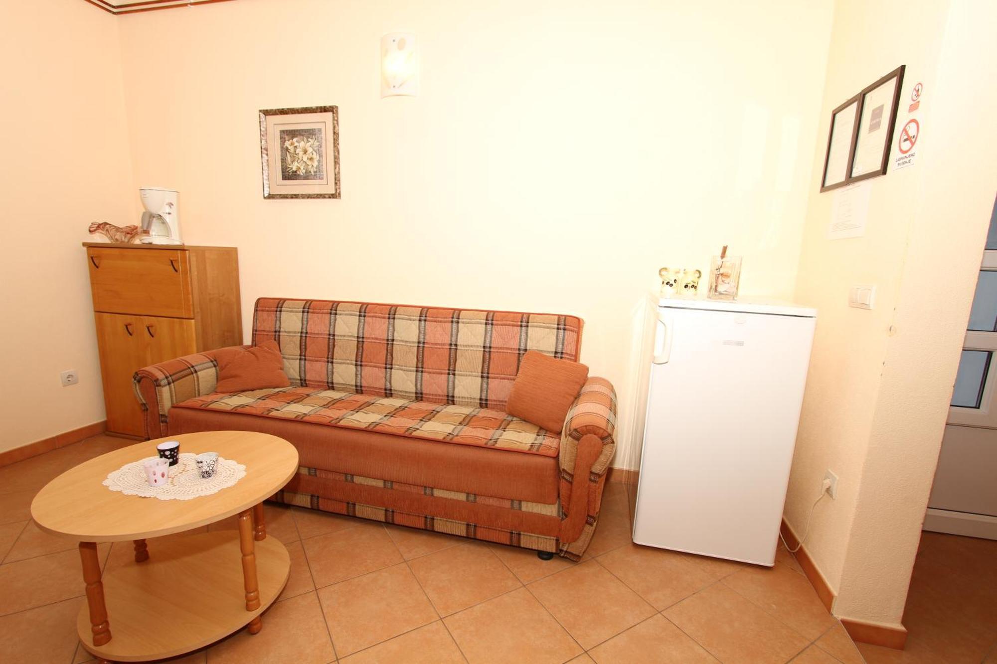 Appartement Kuca-Eldic à Rogoznica  Extérieur photo